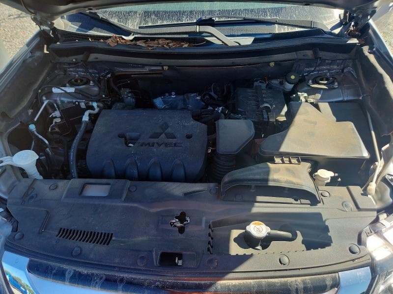 2016 MITSUBISHI OUTLANDER SE SE 12