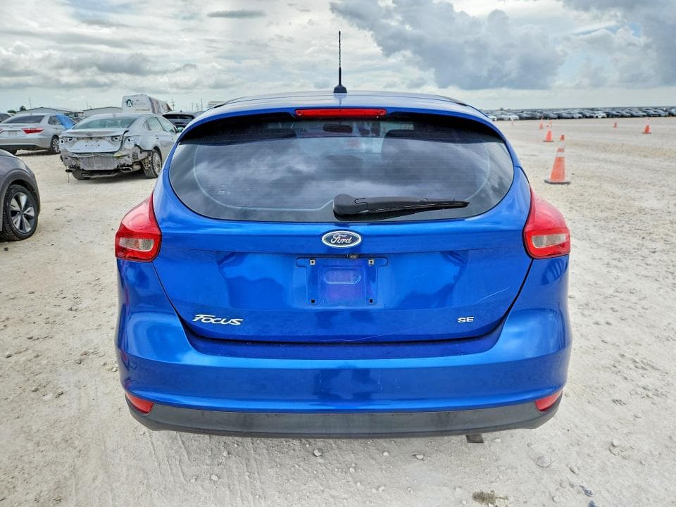 2018 FORD FOCUS SE SE 6