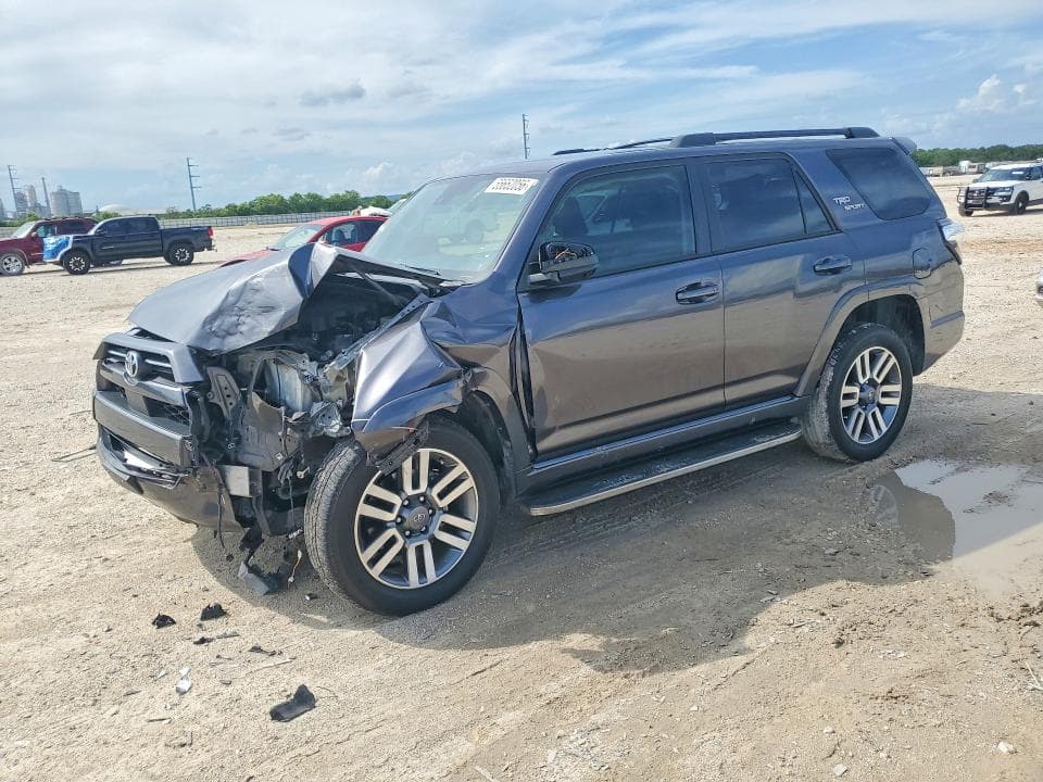 2023 TOYOTA 4RUNNER TRD SPORT - 1