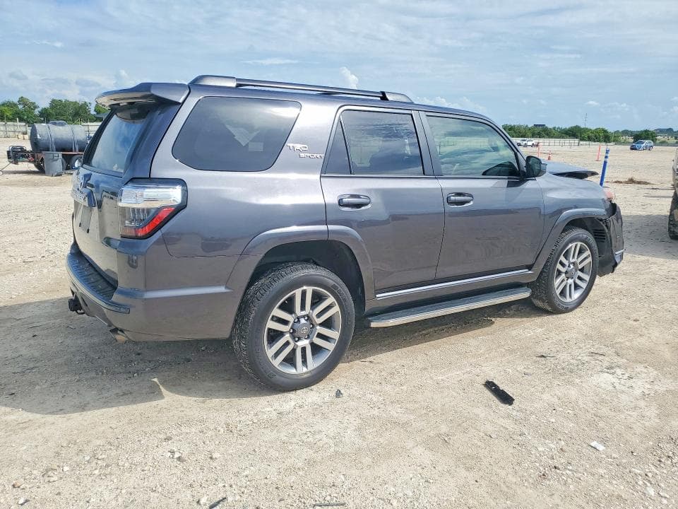 2023 TOYOTA 4RUNNER TRD SPORT 3