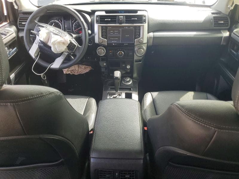 2023 TOYOTA 4RUNNER TRD SPORT 8
