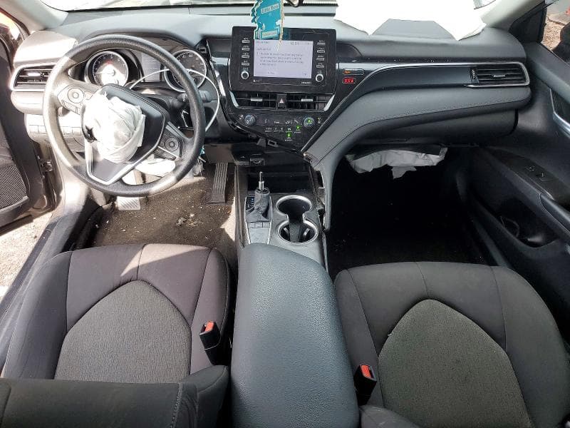 2023 TOYOTA CAMRY LE 8
