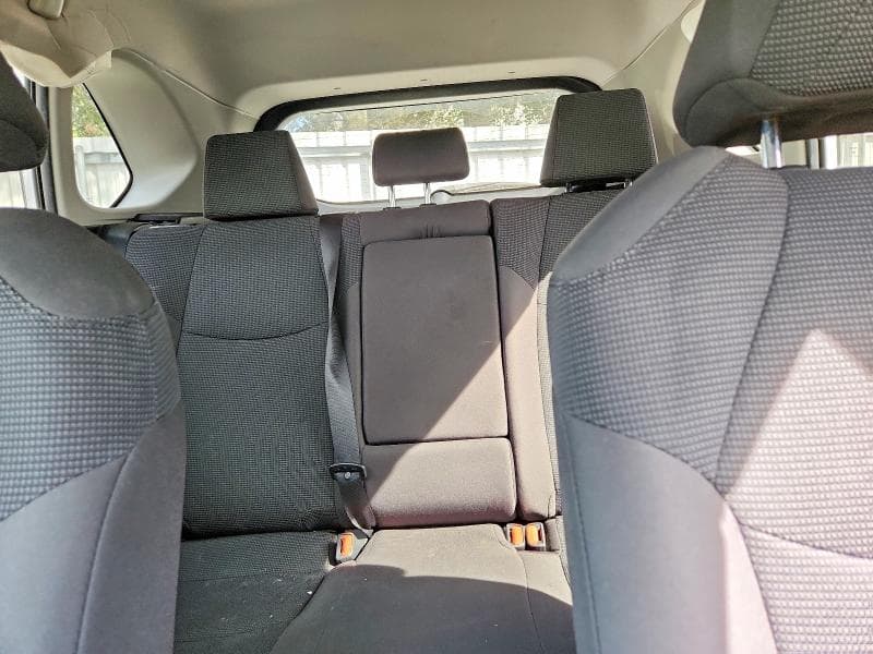2020 TOYOTA RAV4 LE 10