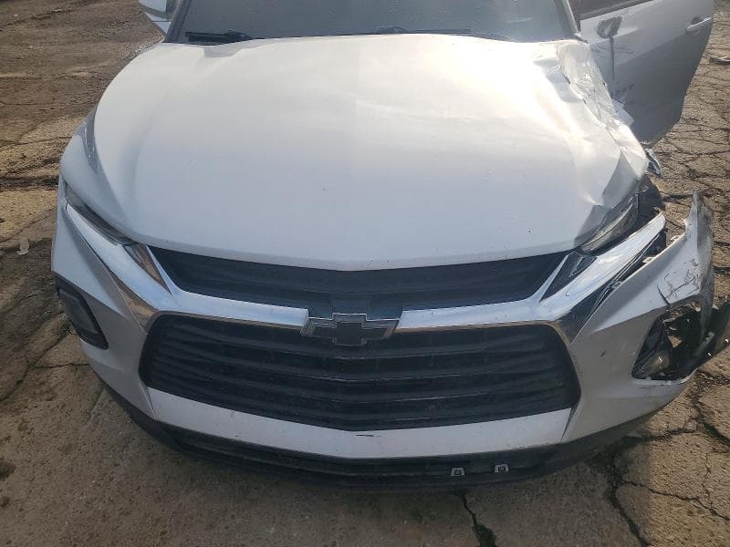2020 CHEVROLET BLAZER 11