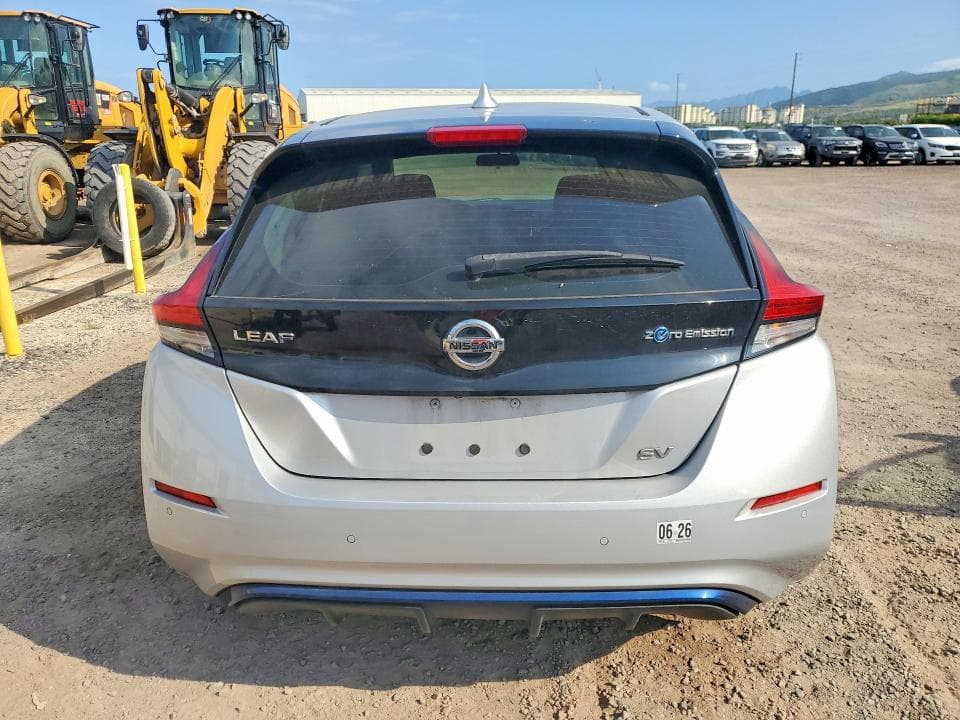 2021 NISSAN LEAF SV SV 6