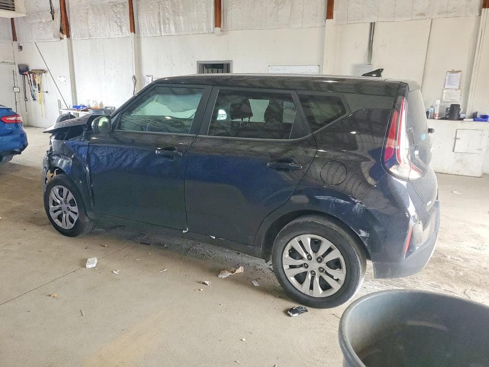 2023 KIA SOUL LX 2