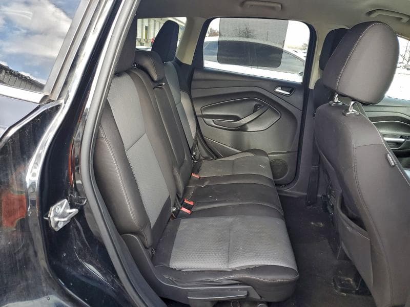2017 FORD ESCAPE SE 11