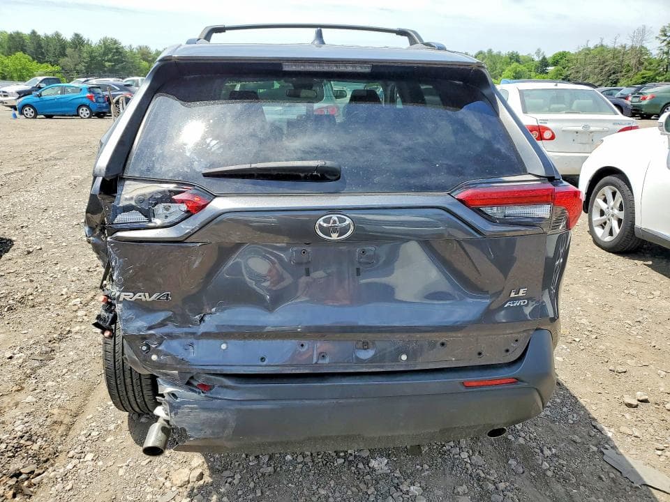 2019 TOYOTA RAV4 LE 6