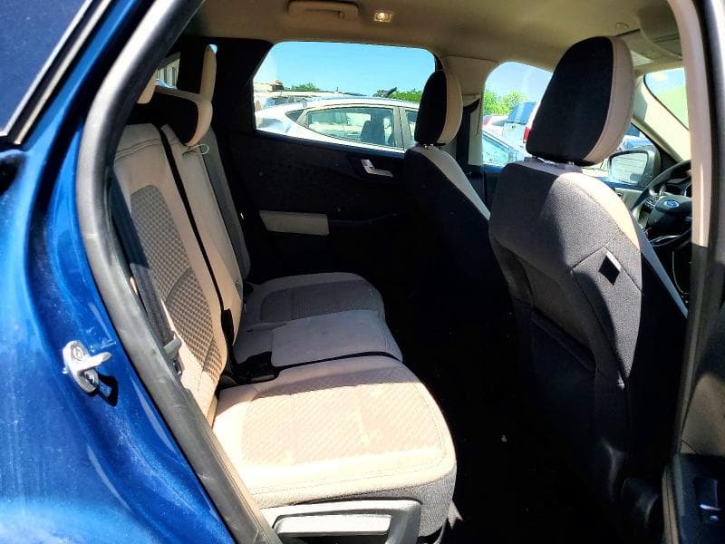 2020 FORD ESCAPE SE 11