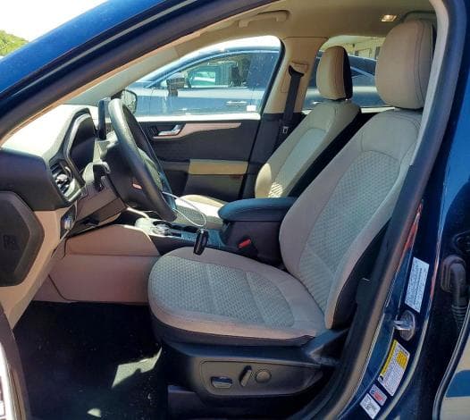 2020 FORD ESCAPE SE 7
