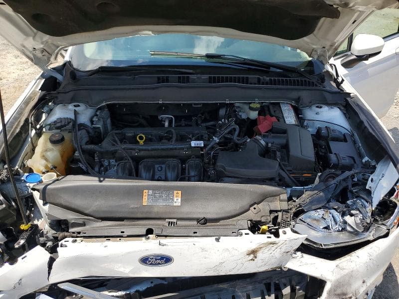 2017 FORD FUSION SE 11