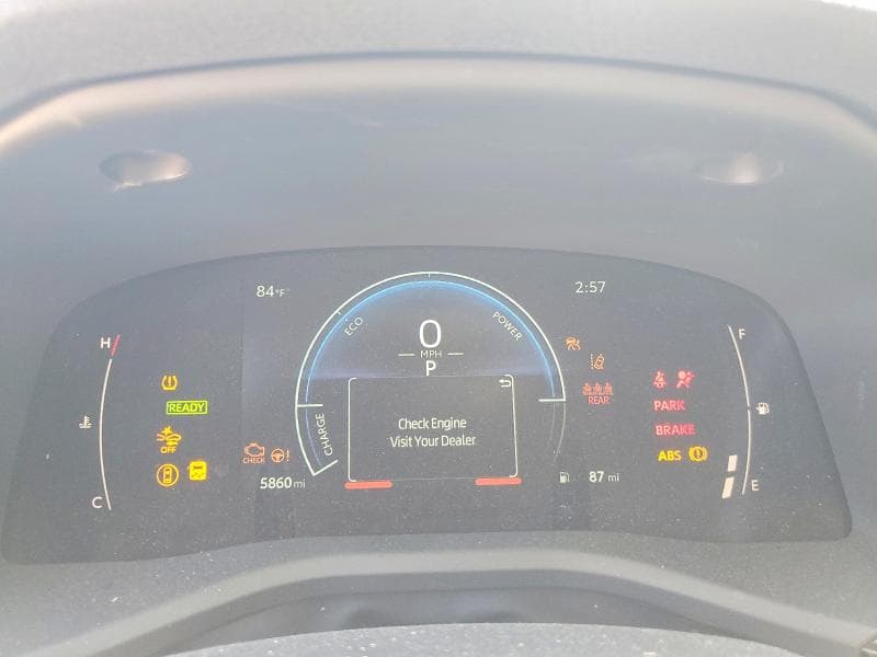 2025 TOYOTA CAMRY SE 9