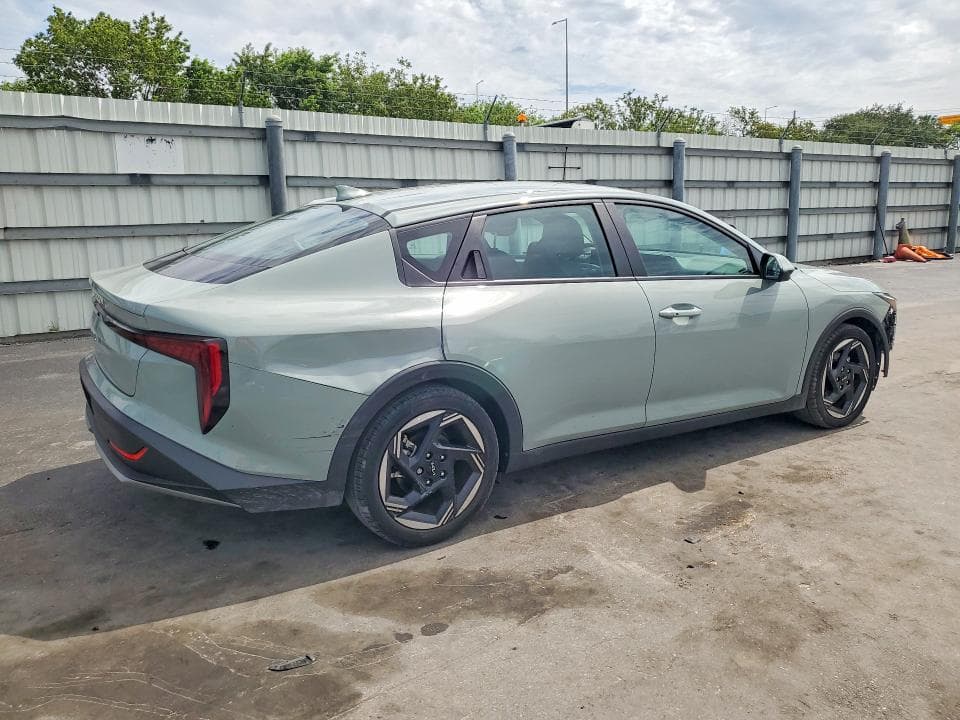 2025 KIA K4 EX 3
