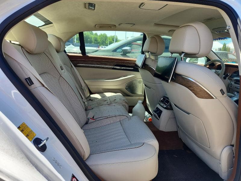 2020 GENESIS G90 ULTIMATE 10