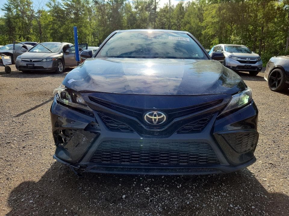 2024 TOYOTA CAMRY SE SE 6