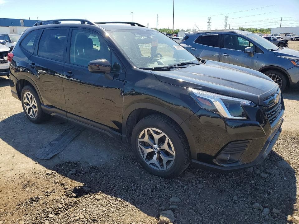 2024 SUBARU FORESTER PREMIUM 4