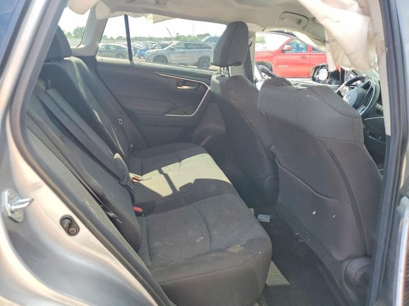 2025 TOYOTA RAV4 XLE XLE 11
