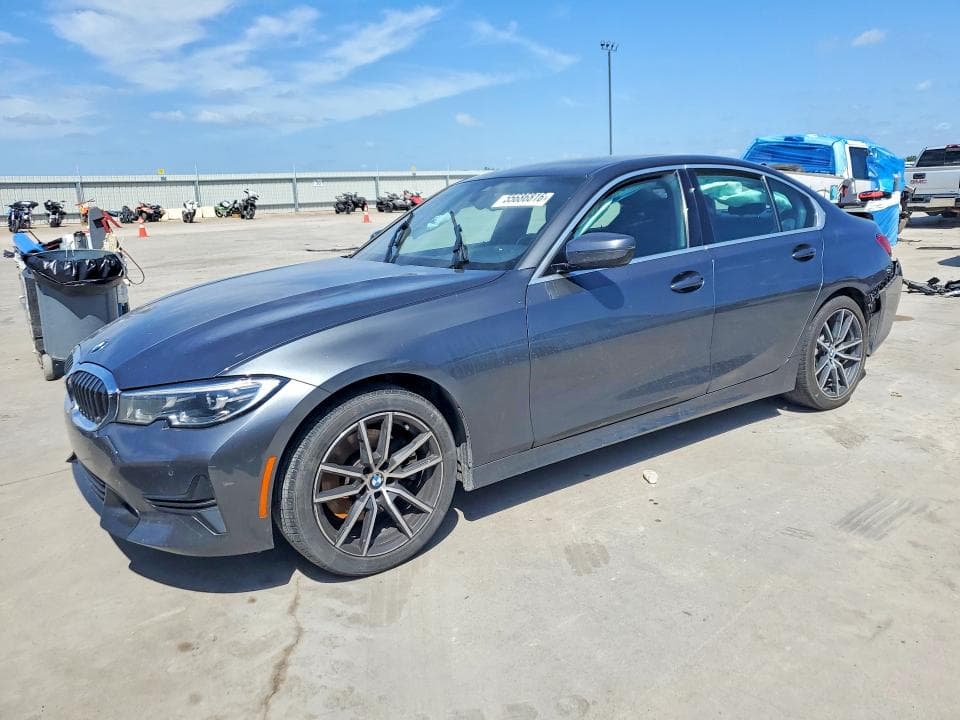 2020 BMW 330 1