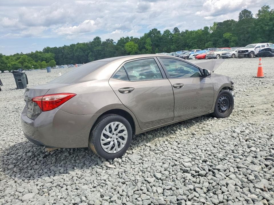 2019 TOYOTA COROLLA LE LE 3
