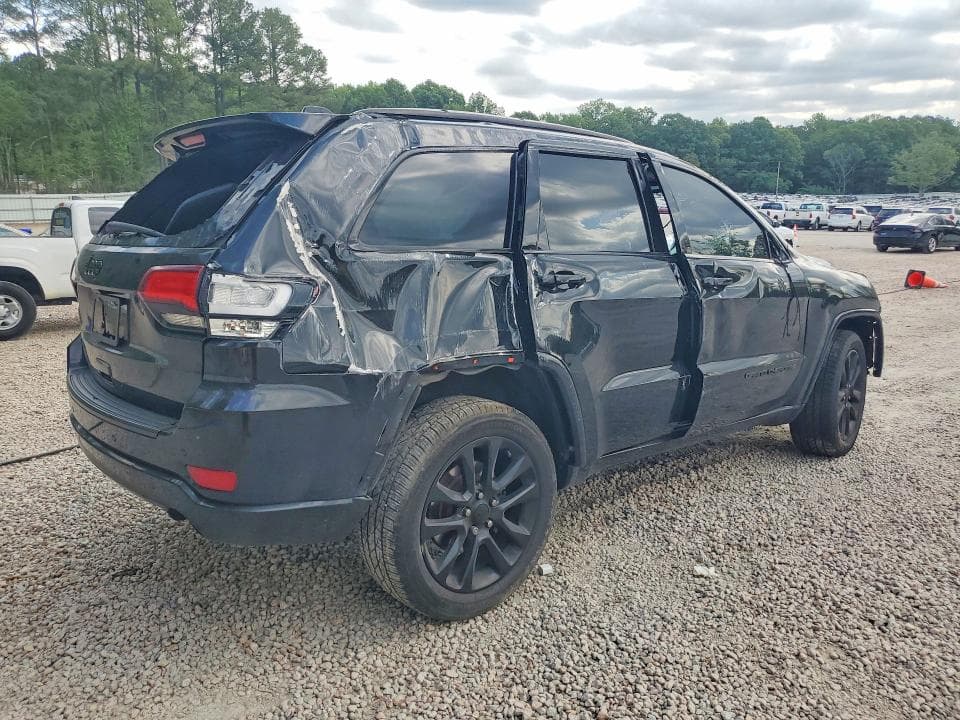 2020 JEEP GRAND CHEROKEE LAREDO LAREDO 3