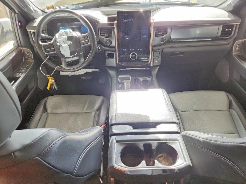 2023 FORD F150 LIGHTNING PRO 8