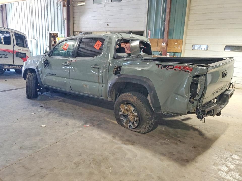 2022 TOYOTA TACOMA TRD OFF-ROAD 2