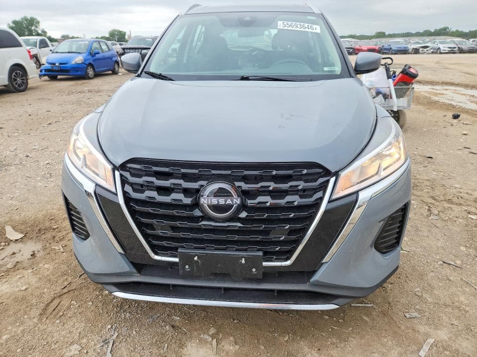 2024 NISSAN KICKS SV SV 5