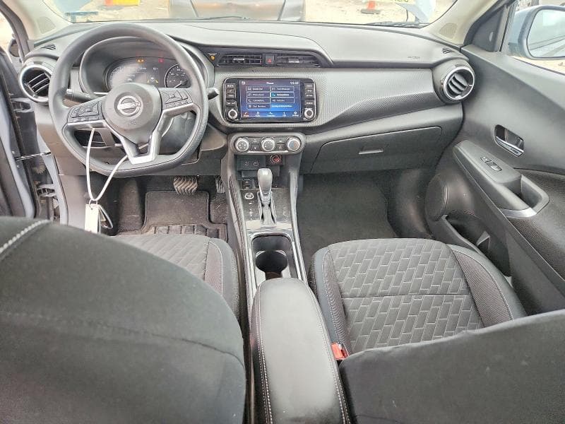 2024 NISSAN KICKS SV SV 8