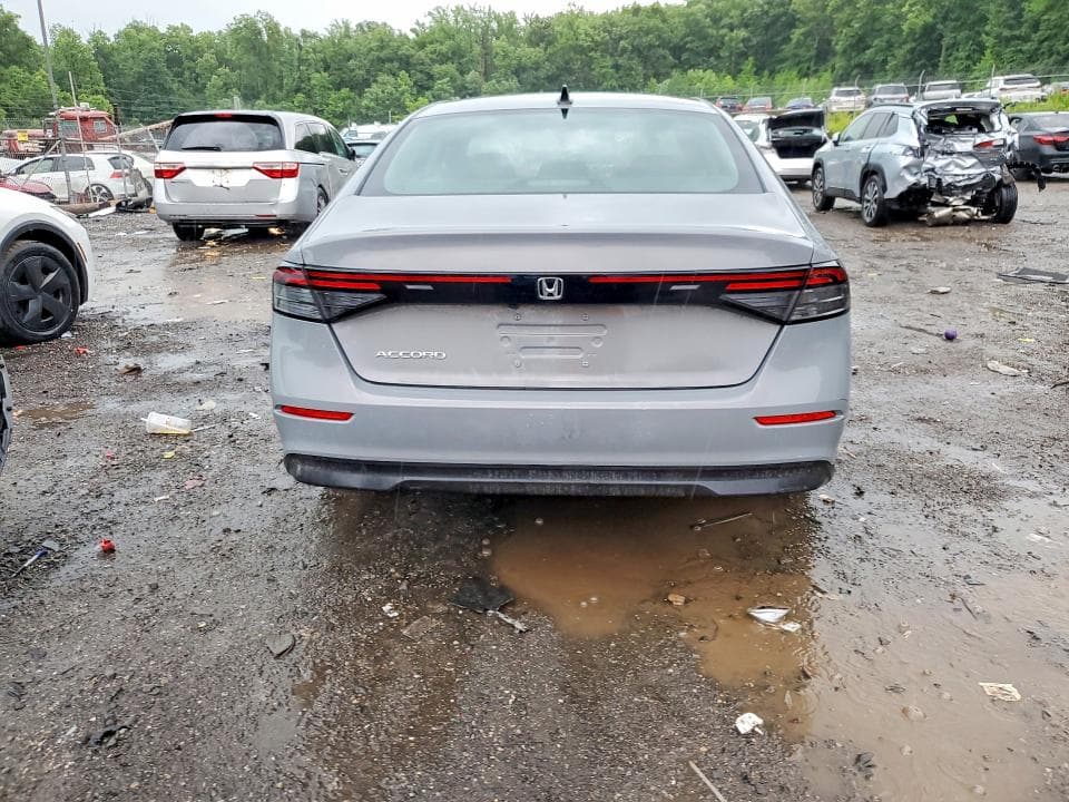 2025 HONDA ACCORD SE 6