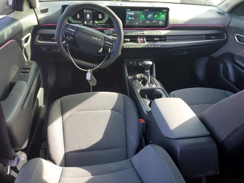 2025 KIA K4 LXS LXS 8