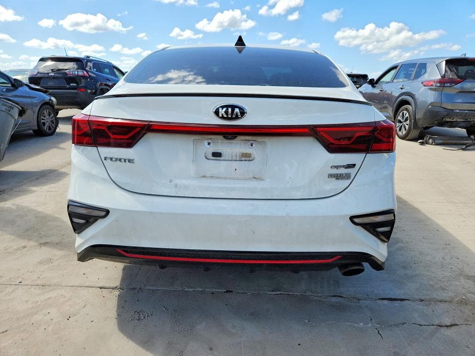 2020 KIA FORTE GT LINE 6