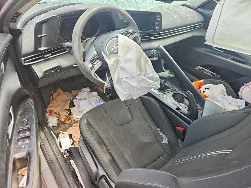 2021 HYUNDAI ELANTRA SEL 8