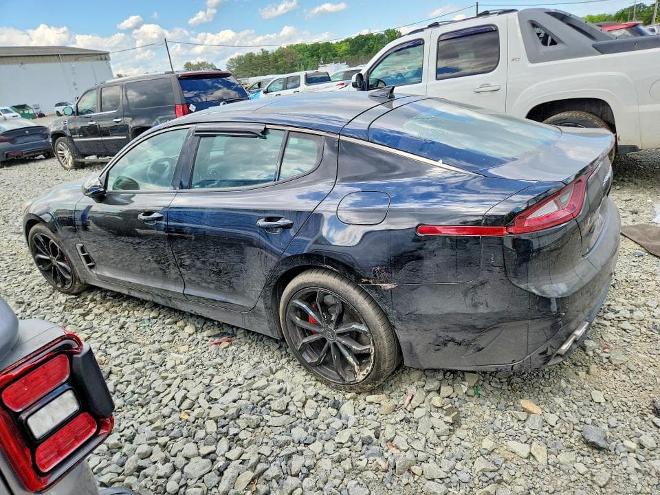 2021 KIA STINGER GT2 2