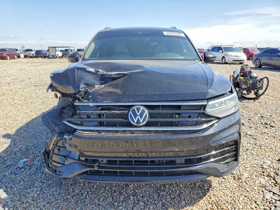 2023 VOLKSWAGEN TIGUAN SE R-LINE BLACK 5