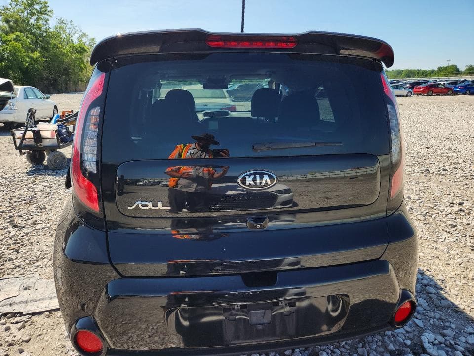 2016 KIA SOUL + 6