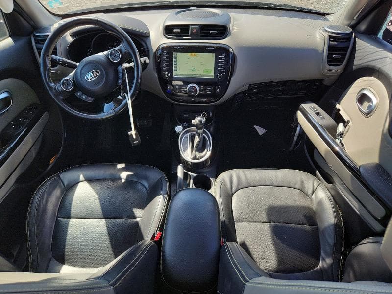 2016 KIA SOUL + 8