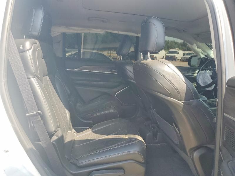 2022 JEEP GRAND CHEROKEE L LIMITED L LIMITED 11