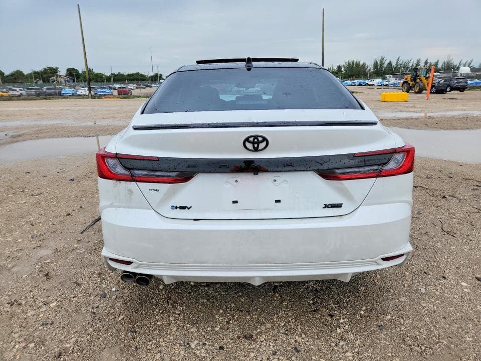 2025 TOYOTA CAMRY XSE 6