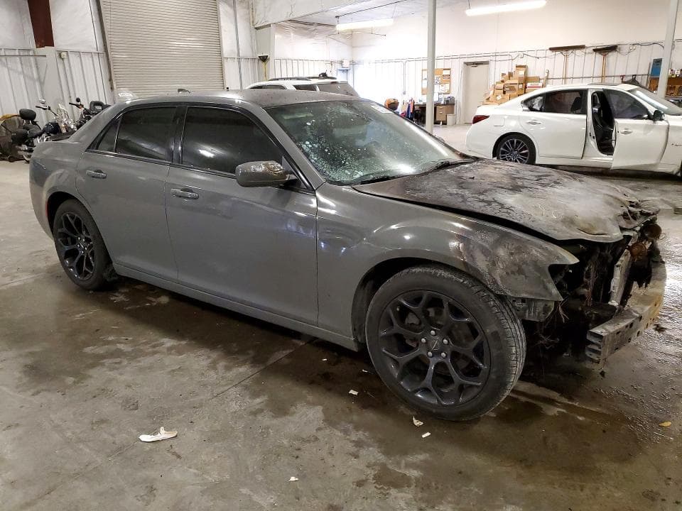 2019 CHRYSLER 300 S S 4