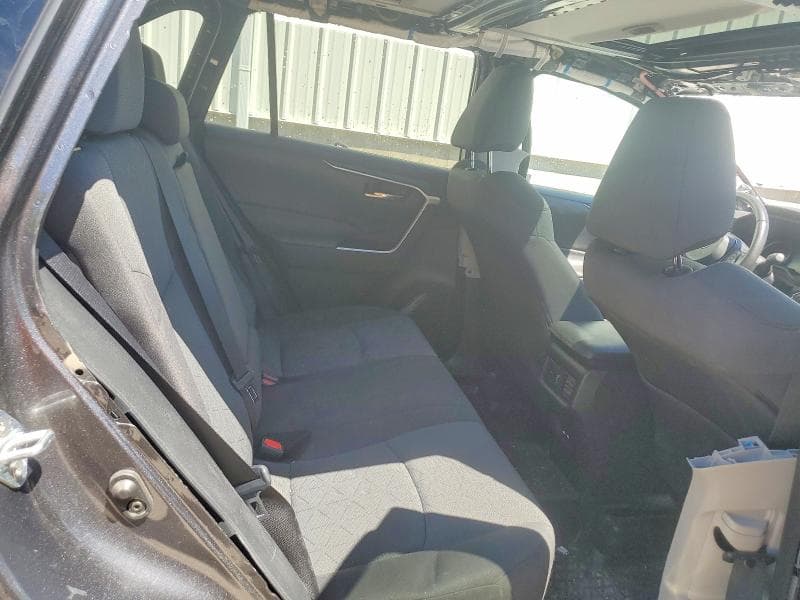 2021 TOYOTA RAV4 XLE XLE 11