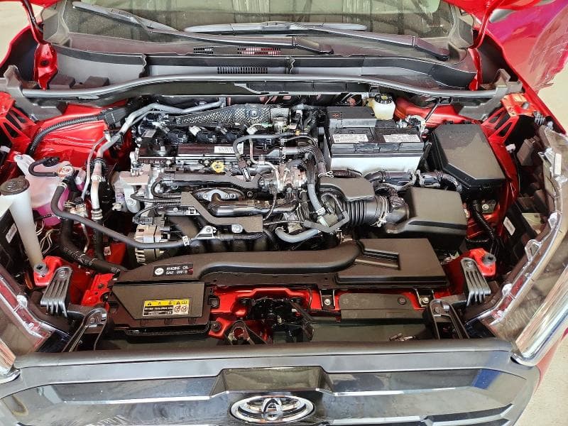 2026 TOYOTA COROLLA CROSS XLE XLE 12