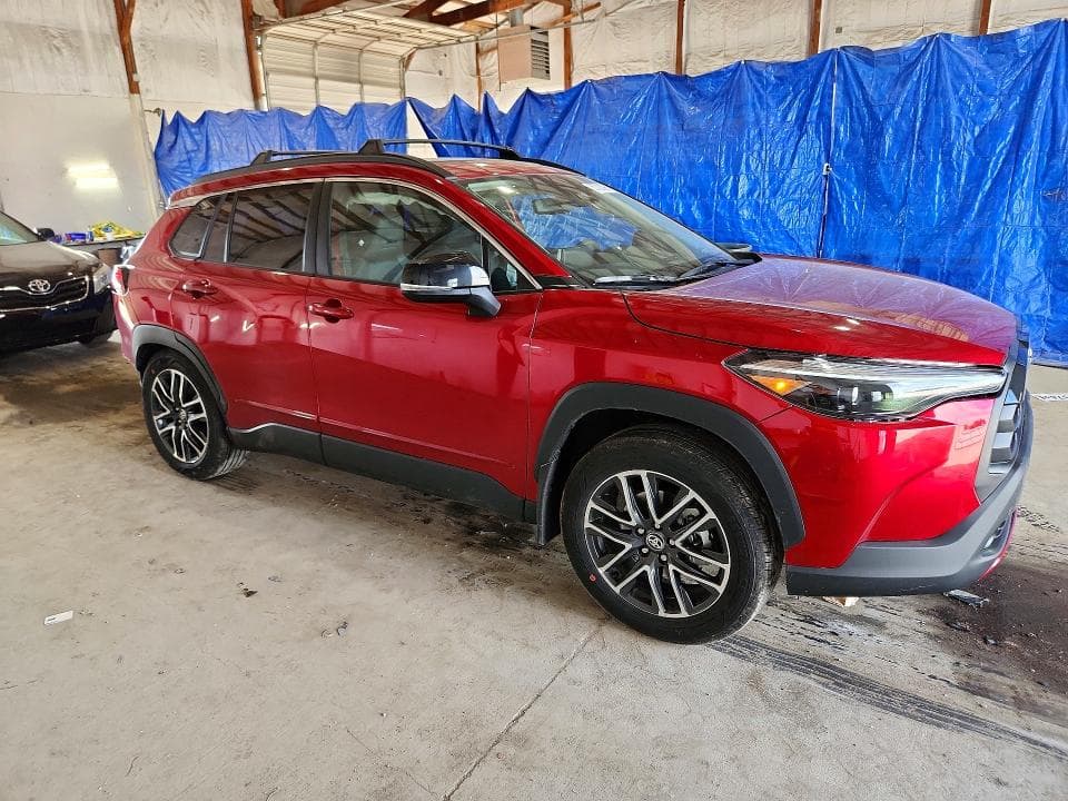 2026 TOYOTA COROLLA CROSS XLE XLE 4