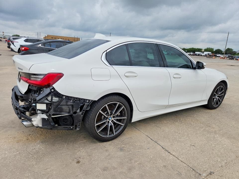 2020 BMW 330I 3