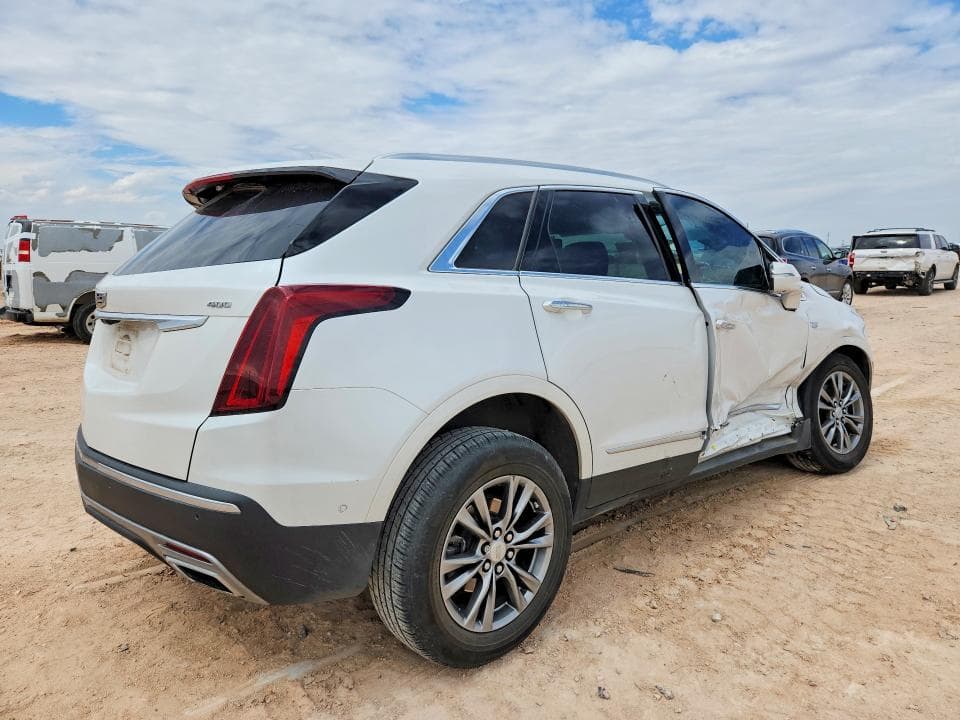 2021 CADILLAC XT5 PREMIUM LUXURY 3