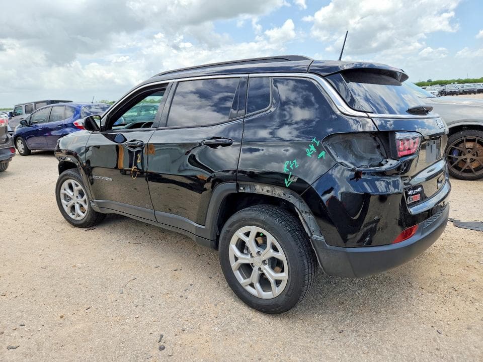 2024 JEEP COMPASS LATITUDE 2