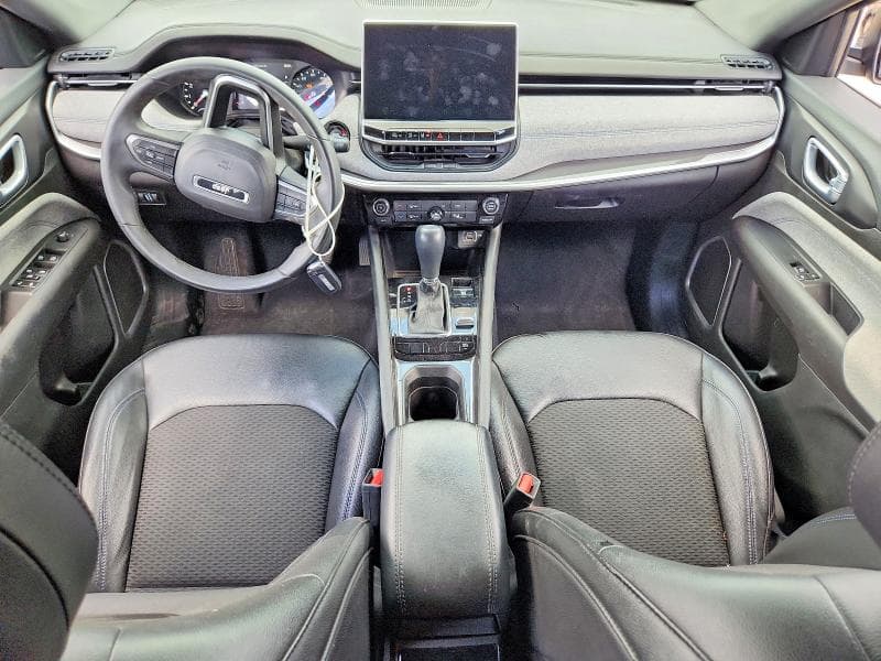 2024 JEEP COMPASS LATITUDE 8