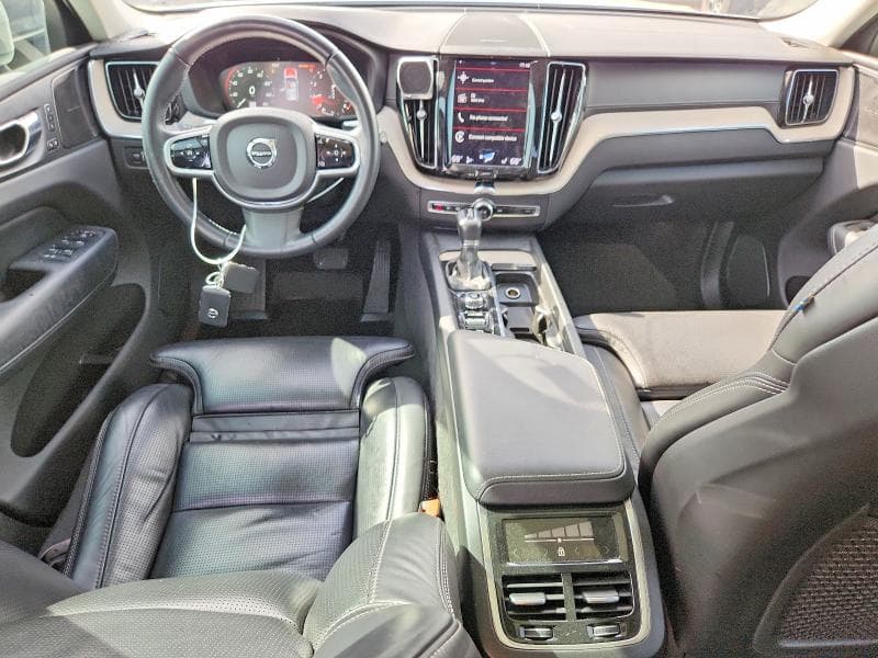 2021 VOLVO XC60 T5 INSCRIPTION 8