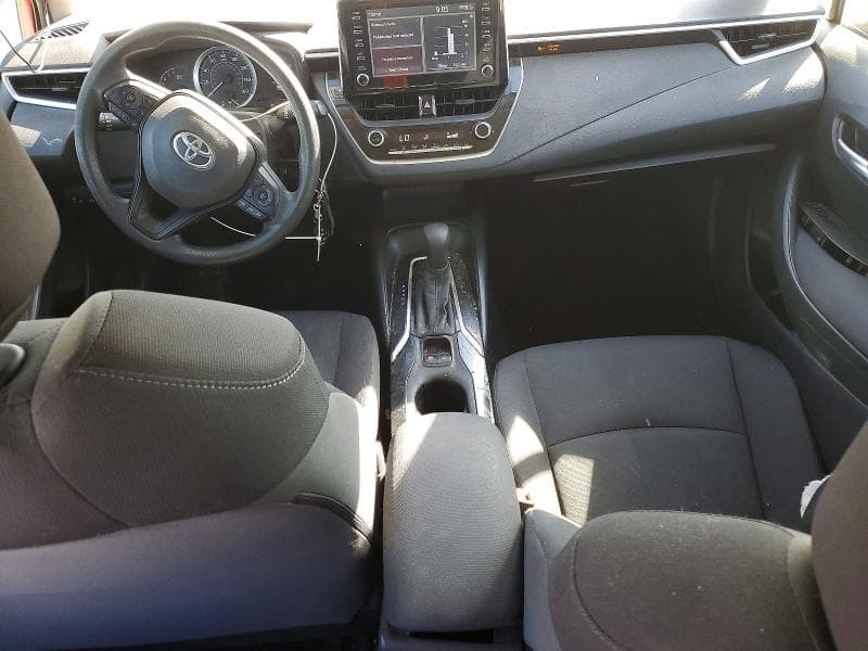 2020 TOYOTA COROLLA LE 8
