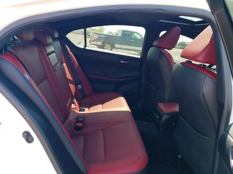 2022 LEXUS IS 300 10