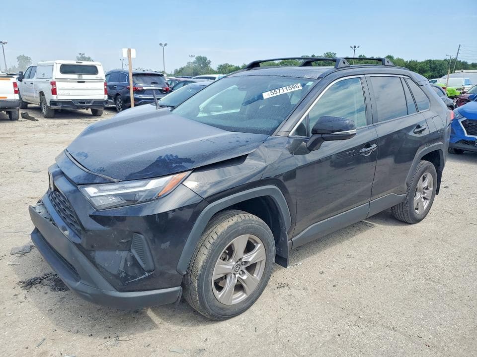 2022 TOYOTA RAV4 XLE - 1